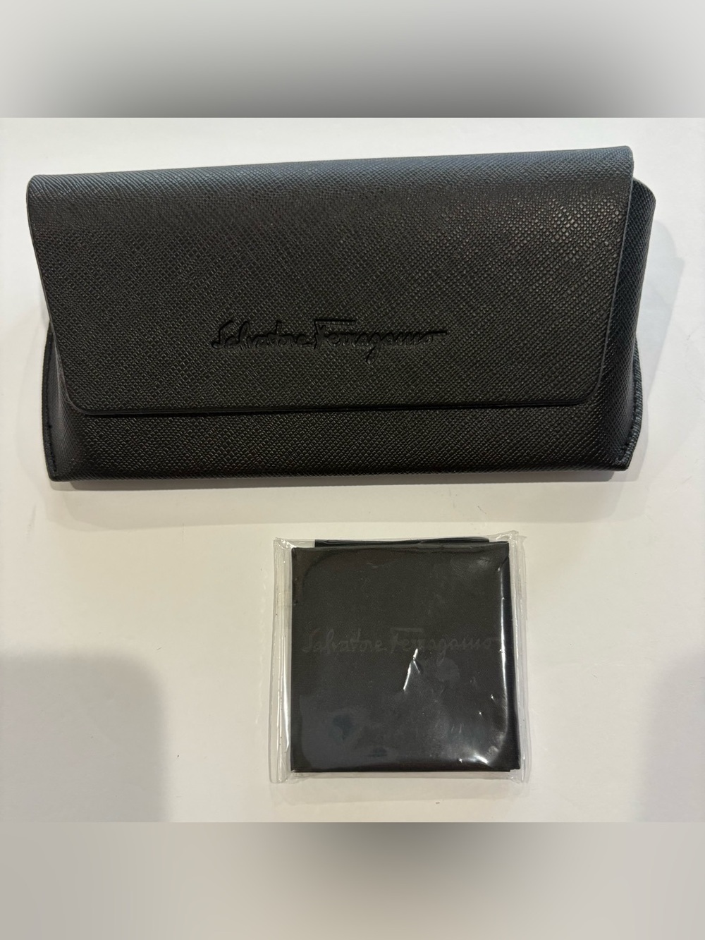 Salvatore Ferragamo Black Eyeglasses Sunglasses Hard Case w Cleaning Cloth